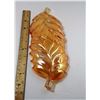 Image 2 : #5 - VINTAGE LEAF SHAPED DEPRESSION GLASS SERVER