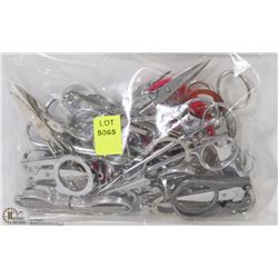 BAG OF SCISSORS.