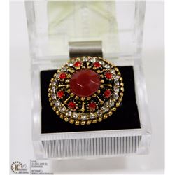 FACETED RED GARNET VINTAGE STYLE GEMSTONE