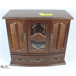 LARGE BROWN JEWELLERY BOX W/9 DRAWERS,