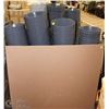 Image 1 : PALLET OF METAL GARBAGE CANS