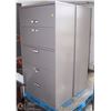 Image 1 : PALLET WITH 2- 5 DRAWER FILING CABINETS