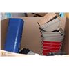Image 1 : PALLET OF GARBAGE CANS