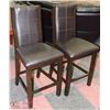 Image 1 : PAIR OF WOOD AND LEATHERETTE BAR STOOLS
