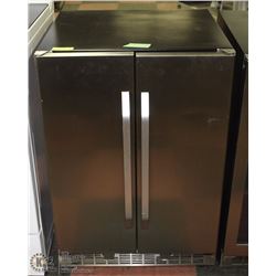 FRIGIDAIRE GALLERY STAINLESS STEEL DOUBLE DOOR