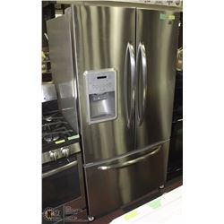 MAYTAG STAINLESS STEEL DOUBLE DOOR FRIDGE WITH ICE