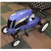 Image 1 : NEW HOLLAND RIDING METAL TOY PEDDLE TRACTOR