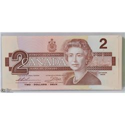 1986 CANADIAN $2.00 BILL W/ROBINS CONSEC. #'S X10