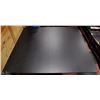 Image 3 : BLACK SQUARE PEDESTAL TABLE