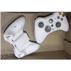Image 1 : LOT OF 2 MICROSOFT XBOX CONTROLLERS.