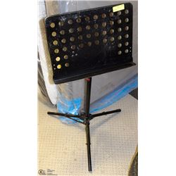 LARGE METAL MUSIC STAND (ADJUSTABLE)