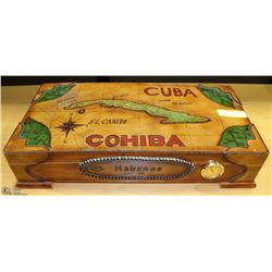CIGAR HUMIDOR