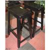 Image 1 : 2 DARK WOOD 32"H BAR STOOLS.