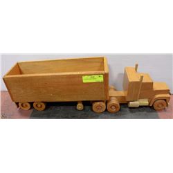 24" WOOD CRAFT TRUCK.