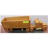 Image 1 : 24" WOOD CRAFT TRUCK.