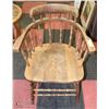 Image 1 : ANTIQUE WOODEN CHAIR