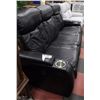 Image 2 : DELUXE BLACK LEATHERETTE ELECTRIC RECLINING SOFA