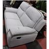Image 2 : FABRIC RECLINING LOVE SEAT