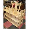 Image 1 : GROUP OF 4 MAPLE COLLAPSIBLE SHELVES WITH STOOL