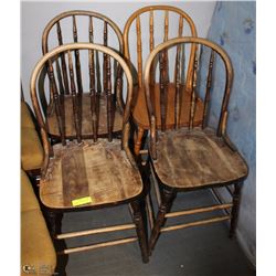 4 VINTAGE 1930S FARM KITCHEN CHAIRS.