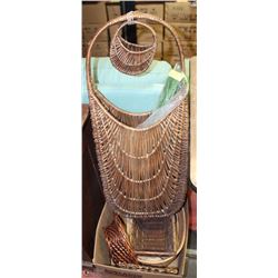 LOT OF ASSORTED WICKER BASKETS.