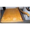 Image 1 : COMMERCIAL PAPER CUTTER