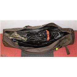 REALTREE POP-UP HUNTING BLIND& CARRYING CASE