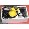 Image 1 : HOT SHOT GARMENT STEAMER