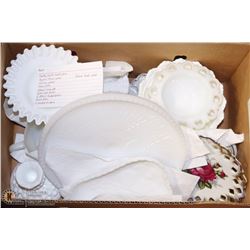 4) BOX W/ FENTON CANDLE CENTER PIECE, HOBNAIL