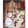 Image 1 : BOX W/BOOKENDS, NEW CANDLE, ART GLASS