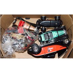 ESTATE BOX OF OLD TOY CARS