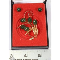 VINTAGE JADE BROOCH & EARRINGS.