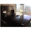 Image 1 : MAHOGANY U-SHAPED EXECUTIVE OFFICE SUITE WITH DESK,CREDENZA, BRIDGE AND HUTCH