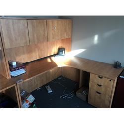 MAPLE CORNER DESK WITH HUTCH