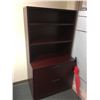 Image 3 : MAHOGANY U-SHAPED EXECUTIVE OFFICE SUITE WITH 2 DRW. LATERAL FILE AND BOOKSHELF