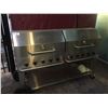 Image 1 : CROWN VERITY DOUBLE BANQUET CAPACITY PROPANE BBQ