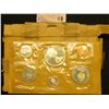 Image 2 : 1966 Canada Uncirculated Coin Mint Set in original cellophane, envelope, and shipping box as issued.