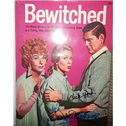 Elizabeth Montgomery Dick York Signed Bewitched Magazine