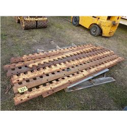 PALLET OF SERATED GRADER BLADES