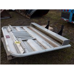 ACE ALUMINUM HEADACHE RACK