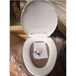 KOHLER SOFT CLOSE ELONGATED TOILET SEAT WHITE