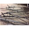 Image 1 : 3 LOAD BARS