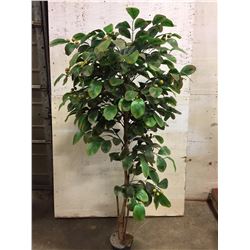 ARTIFICAL TREE - LOOKS VERY REAL