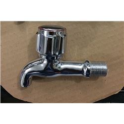 LOT OF 4 NEW FAUCETS - SHORT BODY