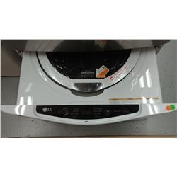 LG PEDESTAL WASHER - 7 DAY WARRANTY