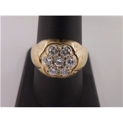 sz10.5 - 7 Stone 14KT Men's Gold Ring