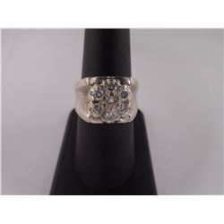 Sz 8 - 14KT White Gold and Diamond Men's Ring