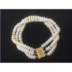 Pearl and Gold Bracelet