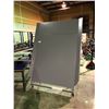 Image 1 : GREY MOBILE PLATE STACKER