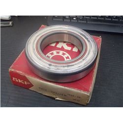 SKF Bearing, P/N: 6214 2RSJ/EM